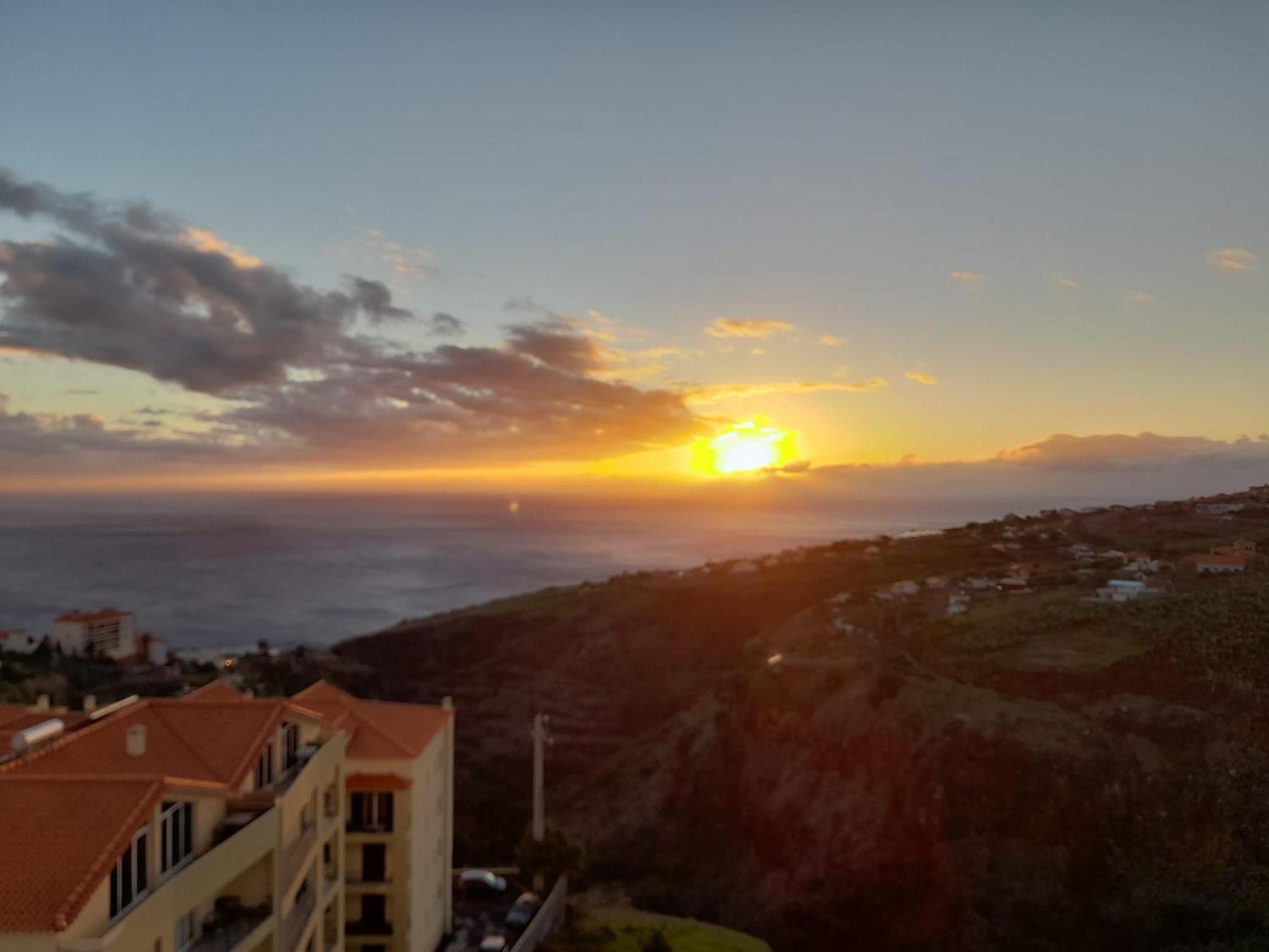 Apartamento Sunset Star With Sea View Calheta  Exterior foto